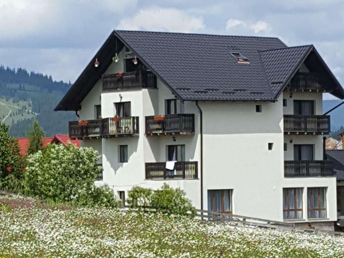 Casa Dar&And Hotel Dornavátra Kültér fotó