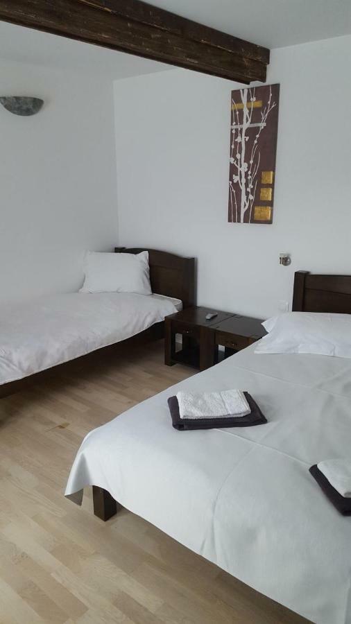 Casa Dar&And Hotel Dornavátra Kültér fotó